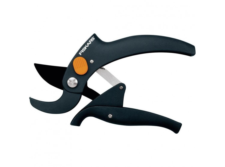 Fiskars Nůžky PowerLever zahradní s pákovým převodem 111330