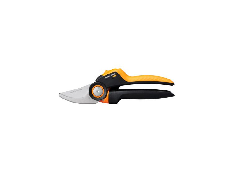 Fiskars P921 PowerGear™ X Nůžky zahradní dvoučepelové M 1057173