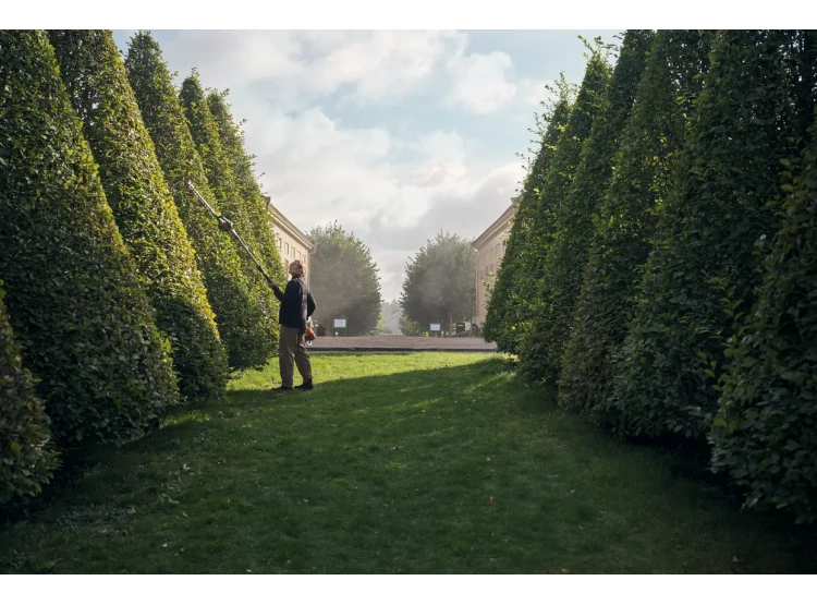 Husqvarna 520 iHT4 bez baterie a nabíječky akumulátorový plotostřih