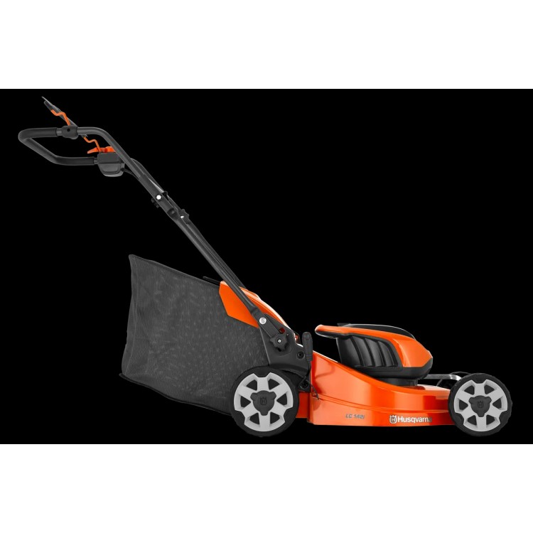 Husqvarna LC 142i bez aku a nabíječky akumulátorová sekačka