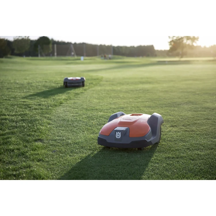Husqvarna AUTOMOWER 550 robotická sekačka