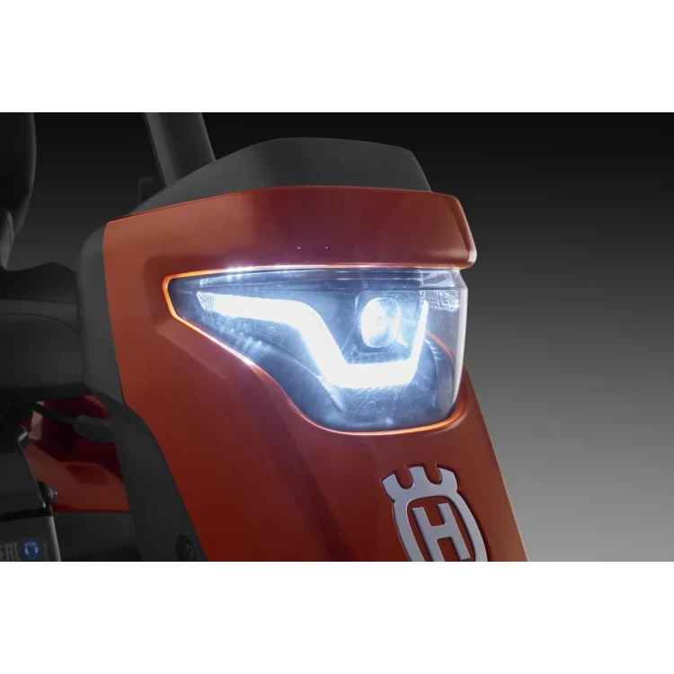 Husqvarna 316TsX AWD rider bez žacího ústrojí