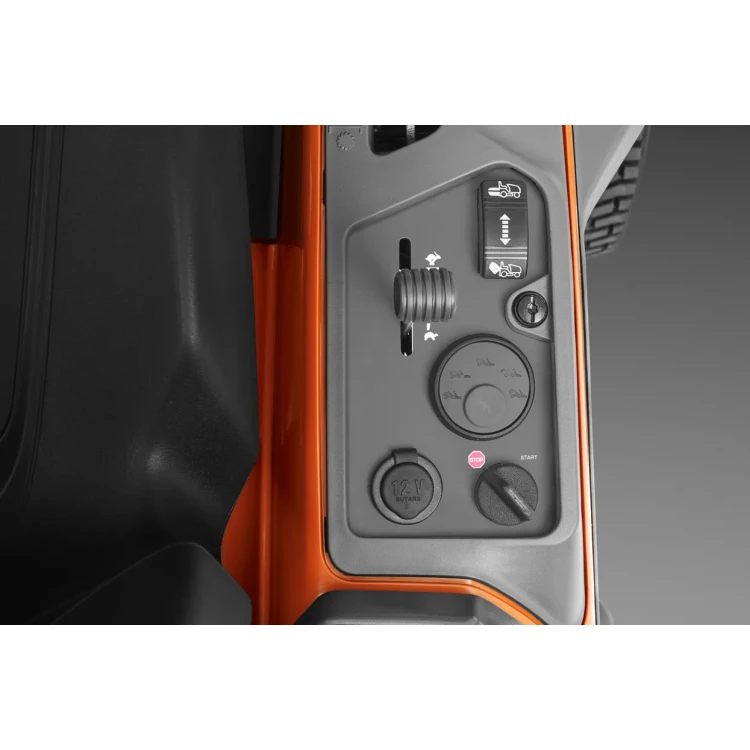 Husqvarna RC 320Ts AWD rider bez žacího ústrojí