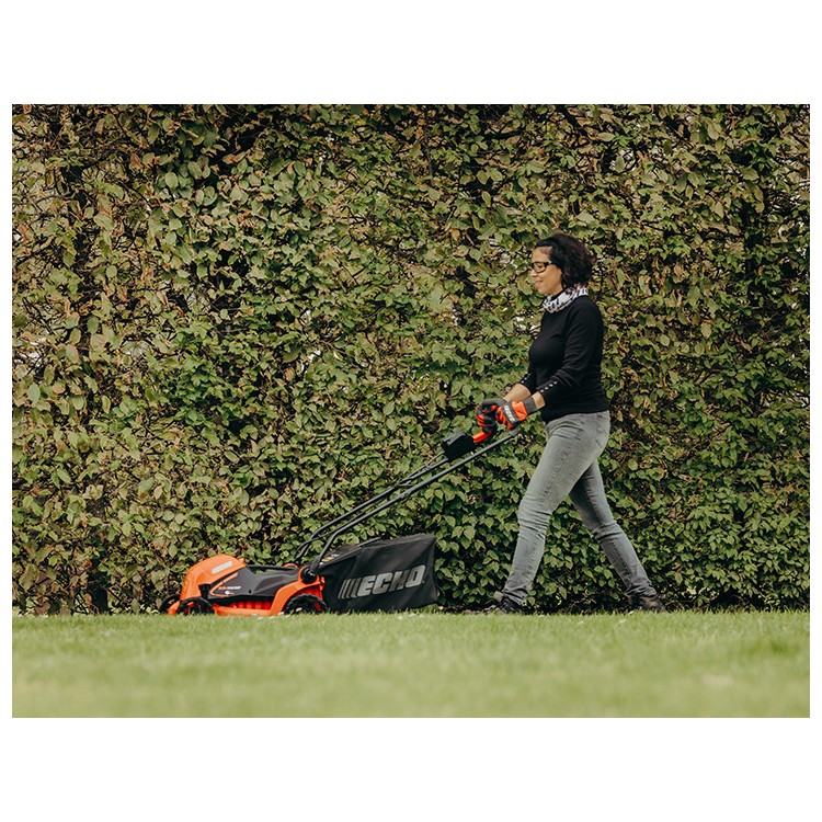 ECHO DLM-310/35P včetně 2ks baterie a nabíječky akumulátorová sekačka