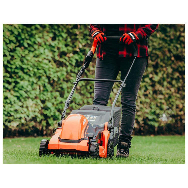 ECHO DLM-310/35P včetně 2ks baterie a nabíječky akumulátorová sekačka