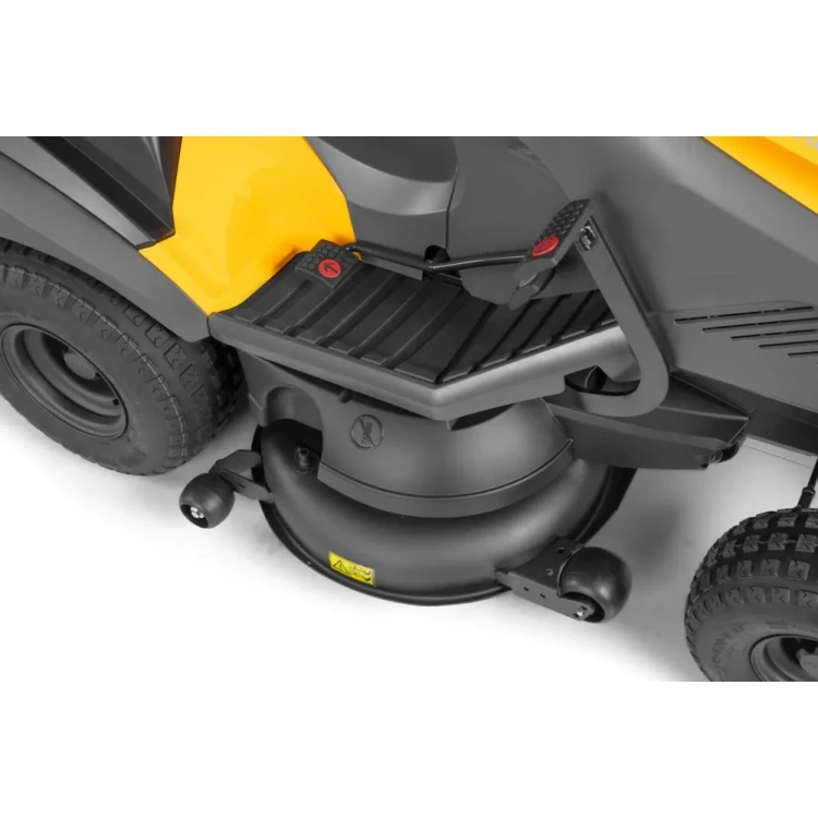 Stiga Estate 9102 W zahradní traktor