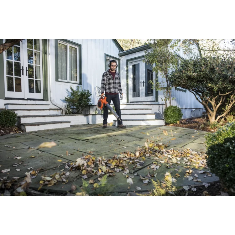 Husqvarna 125 BVx foukač