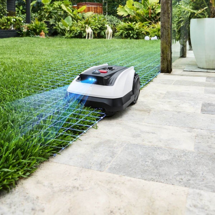 ECOVACS GOAT O500 PANORAMA WHITE robotická sekačka