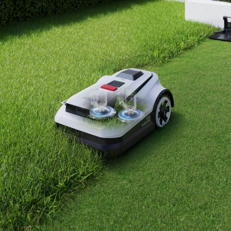 ECOVACS GOAT A1600 RTK WHITE robotická sekačka
