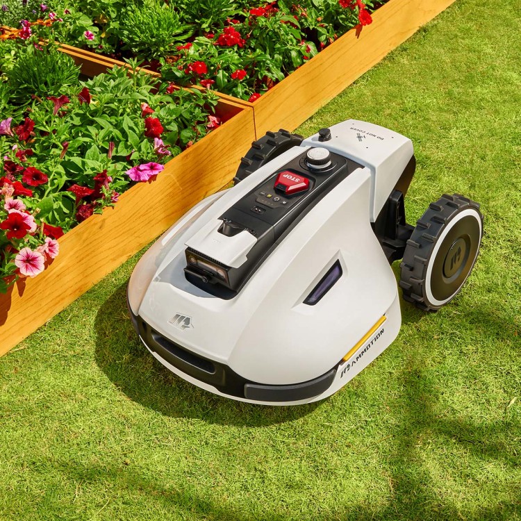 Mammotion YUKA 2000 2025 robotická sekačka