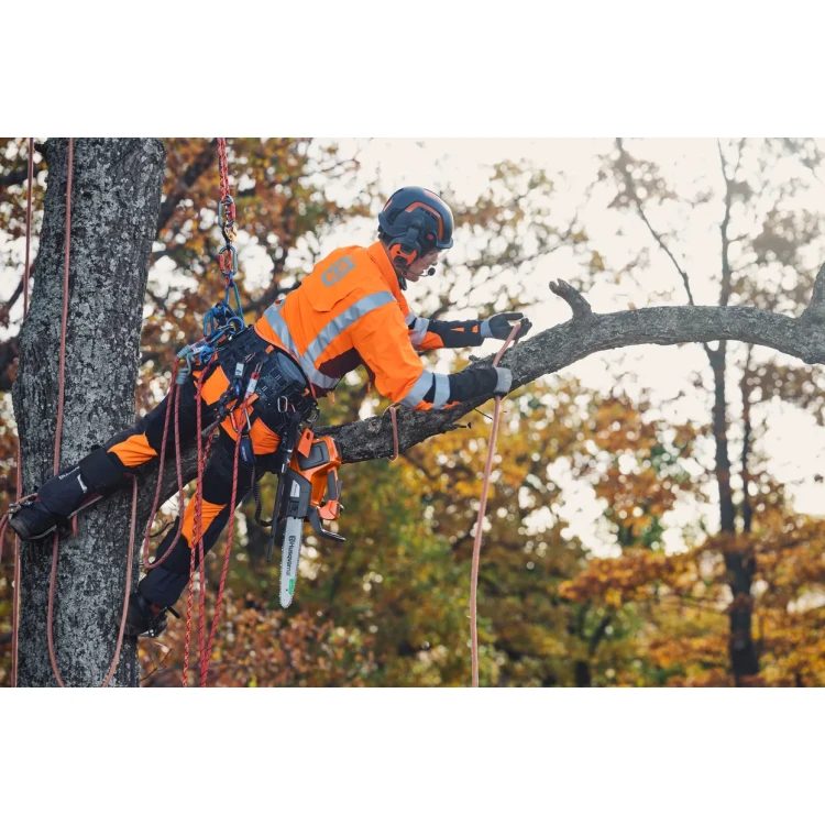 Husqvarna T535i XP bez baterie a nabíječky jednoruční akumulátorová pila