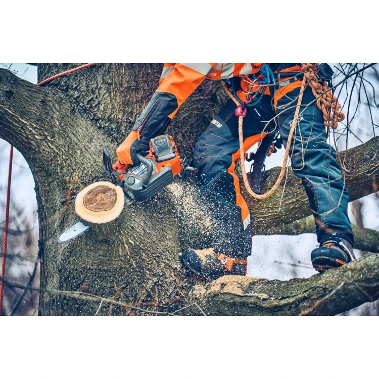 Husqvarna T542i XP® bez akumulátoru a nabíječky akumulátorová pila