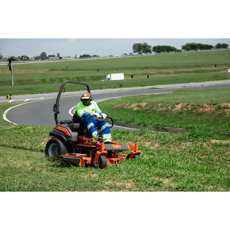 Husqvarna Z560X ZTH sekačka s nulovým poloměrem