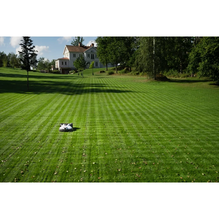 Husqvarna Automower® 430V NERA robotická sekačka