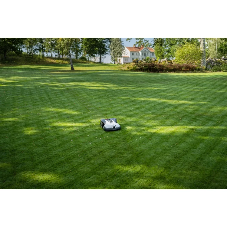 Husqvarna Automower® 450V NERA robotická sekačka