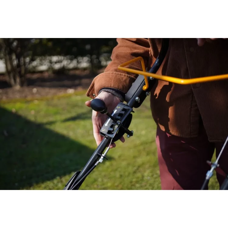 Stiga SVP 40 G benzínový provzdušňovač