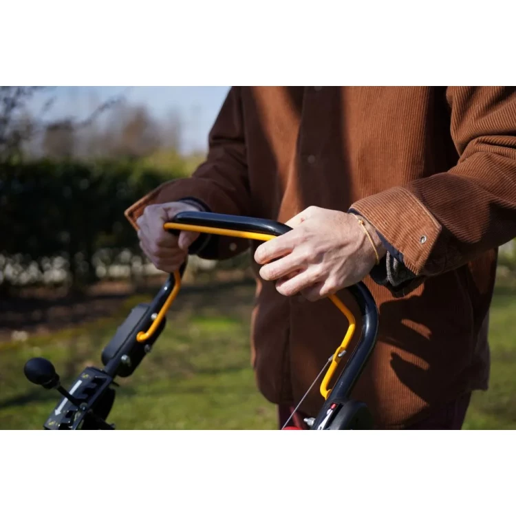 Stiga SVP 40 G benzínový provzdušňovač