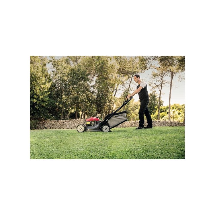 Honda HRX 537 VY benzínová sekačka