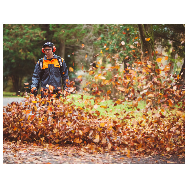 ECHO PB-8010 foukač benzínový