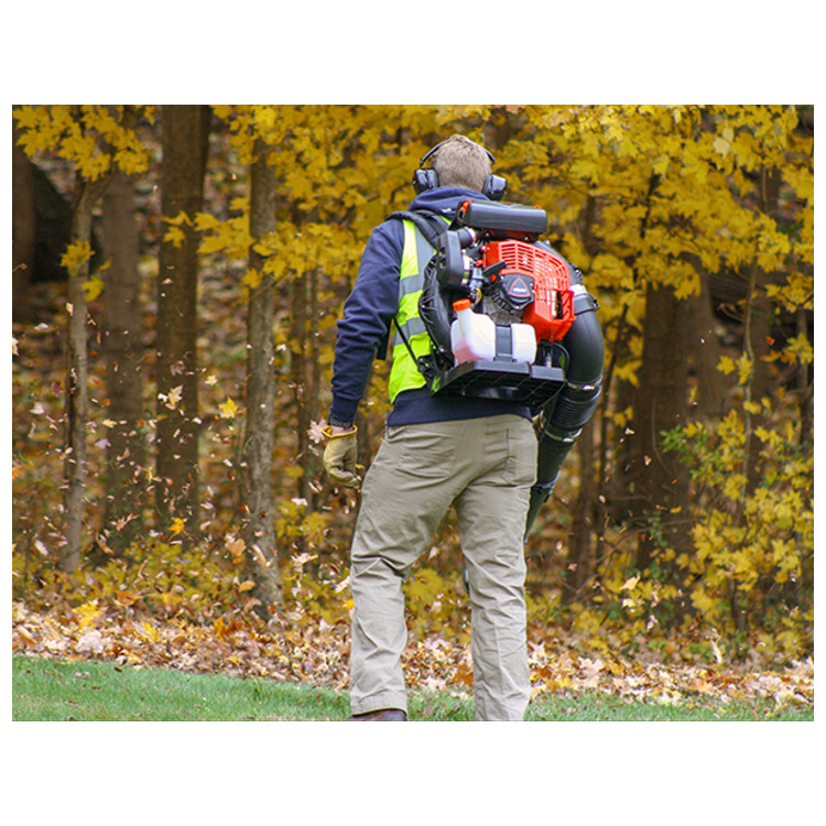 ECHO PB-8010 foukač benzínový