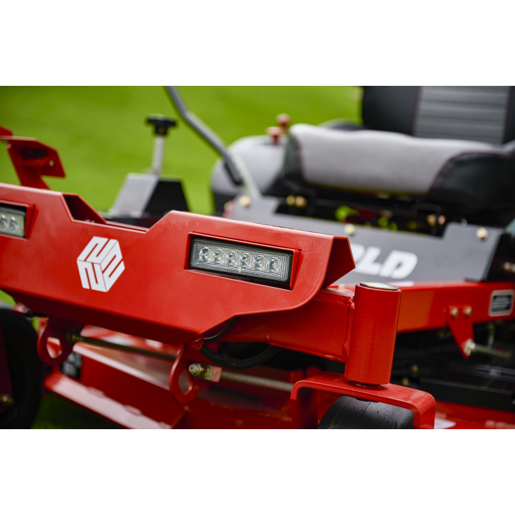 WORLD ZERO TURN sekačka s nulovým poloměrem