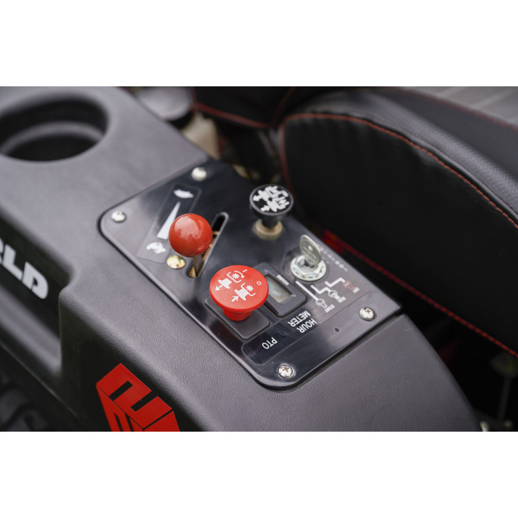 WORLD ZERO TURN sekačka s nulovým poloměrem