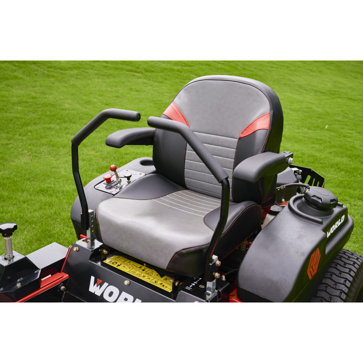 WORLD ZERO TURN sekačka s nulovým poloměrem