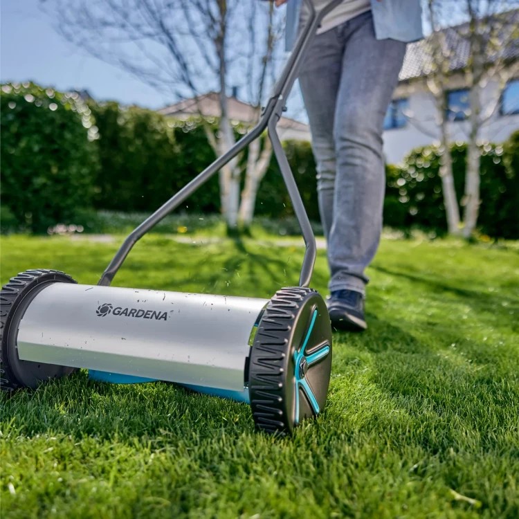 GARDENA Comfort 330 ruční vřetenová sekačka 11750-20