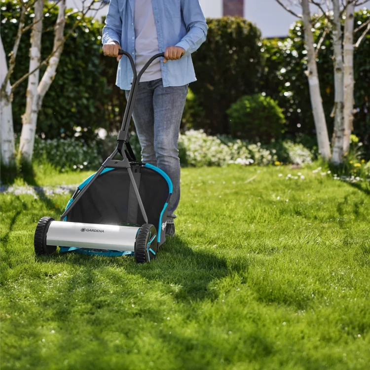 GARDENA Plus 400 ruční vřetenová sekačka s košem 11765-20