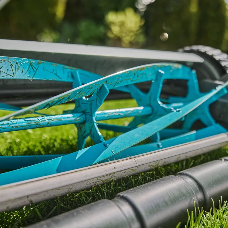 GARDENA Plus 400 ruční vřetenová sekačka s košem 11765-20