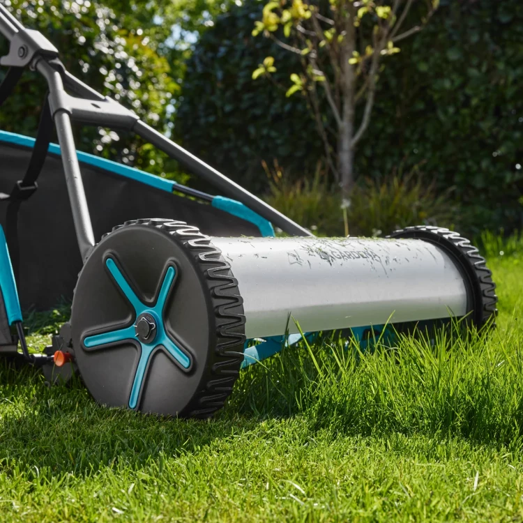 GARDENA Plus 400 ruční vřetenová sekačka s košem 11765-20