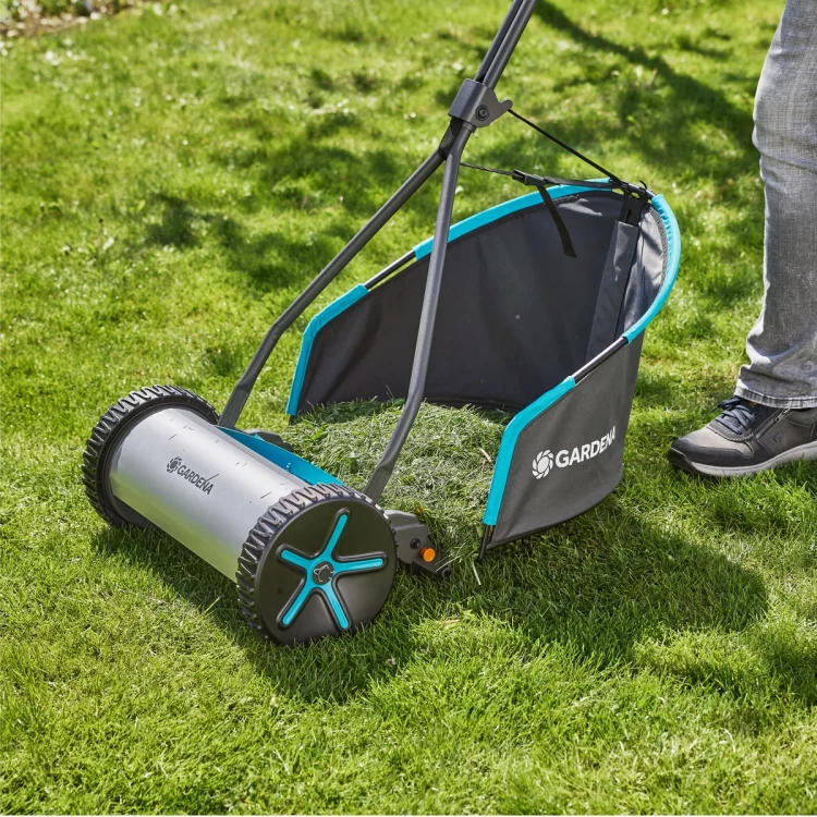 GARDENA Plus 400 ruční vřetenová sekačka s košem 11765-20
