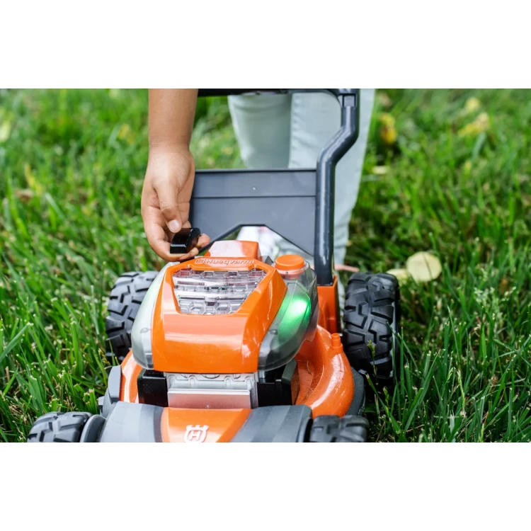 Husqvarna dětská sekačka na trávu 5462726-01
