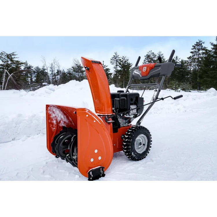 Husqvarna ST 124 benzínová sněhová fréza 61 cm 9704493-02