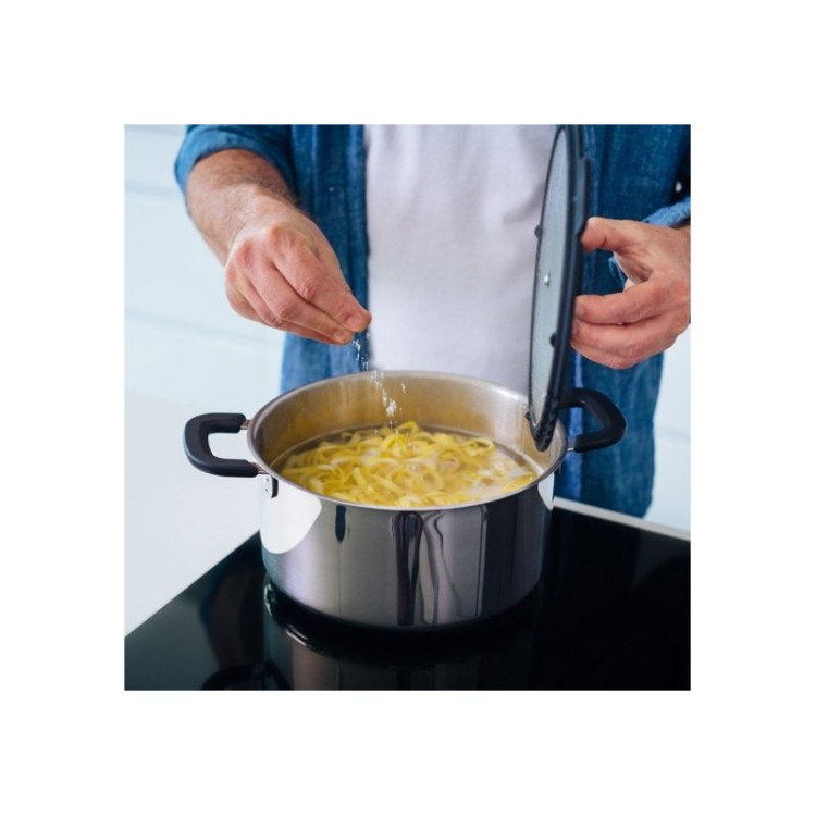 Fiskars Functional Form™ hrnec s pokličkou 5 l / 24 cm 1026578