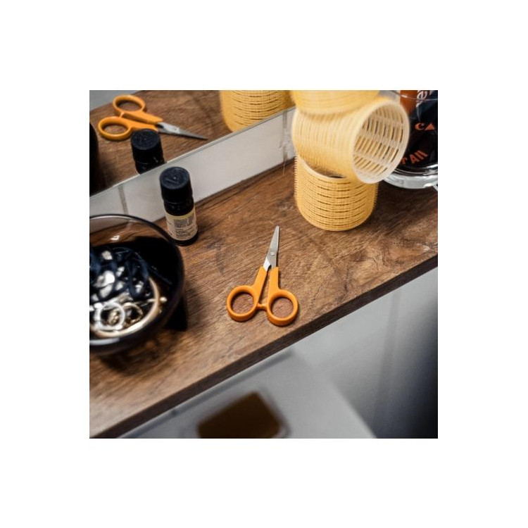 Fiskars Classic nůžky na nehty se zahnutými čepelemi 10 cm 1075058