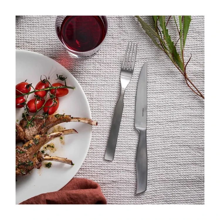 Fiskars All Steel sada steakových příborů 24 ks 1027505
