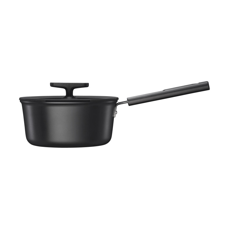 Fiskars Hard Face rendlík s poklicí 1,8 l / 18 cm – 1075524