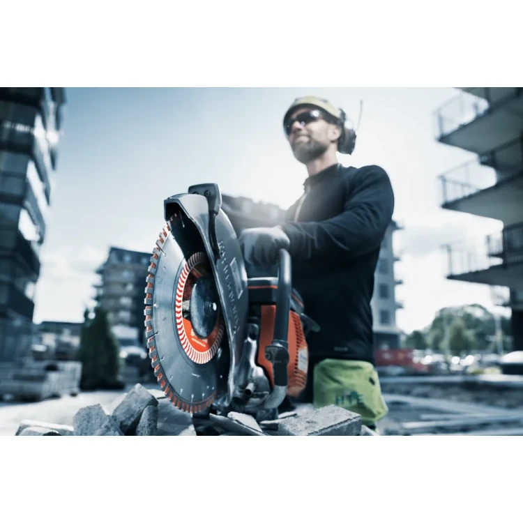 Husqvarna K 770 benzínová rozbrušovací pila 350 mm 9708503-01