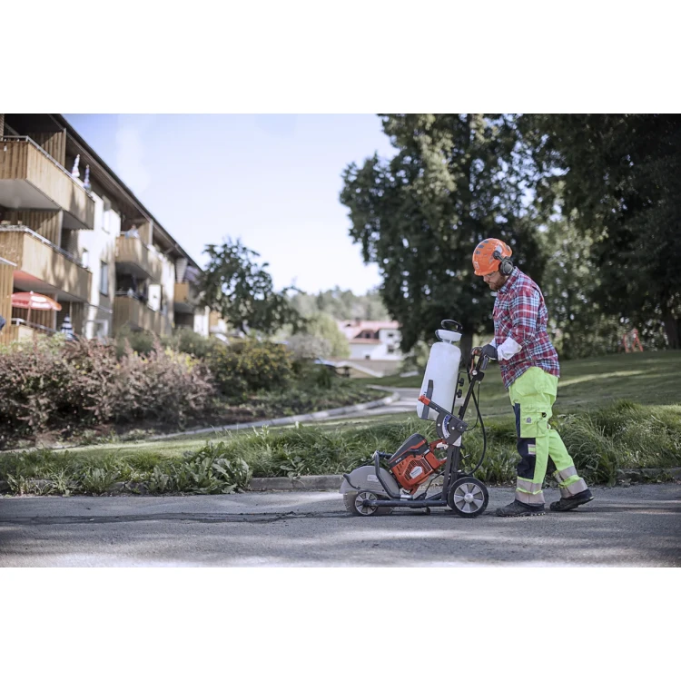 Husqvarna KV 970 / 1260 řezací vozík pro rozbrušovací pily K 970 a K 1270 s nádrží na vodu 5996098-01