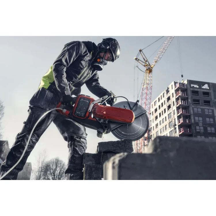 Husqvarna K 1 PACE akumulátorová rozbrušovací pila 300 mm, bez akumulátoru a nabíječky – 9704458-01