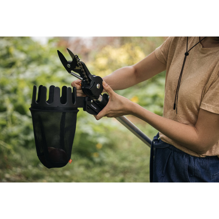 Fiskars česáček na ovoce 1001562